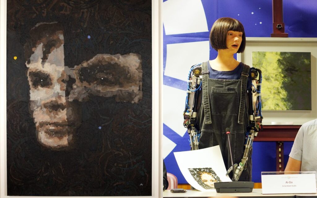 Painting of a humanoid robot sold for the first time: the price exceeds one million dollars