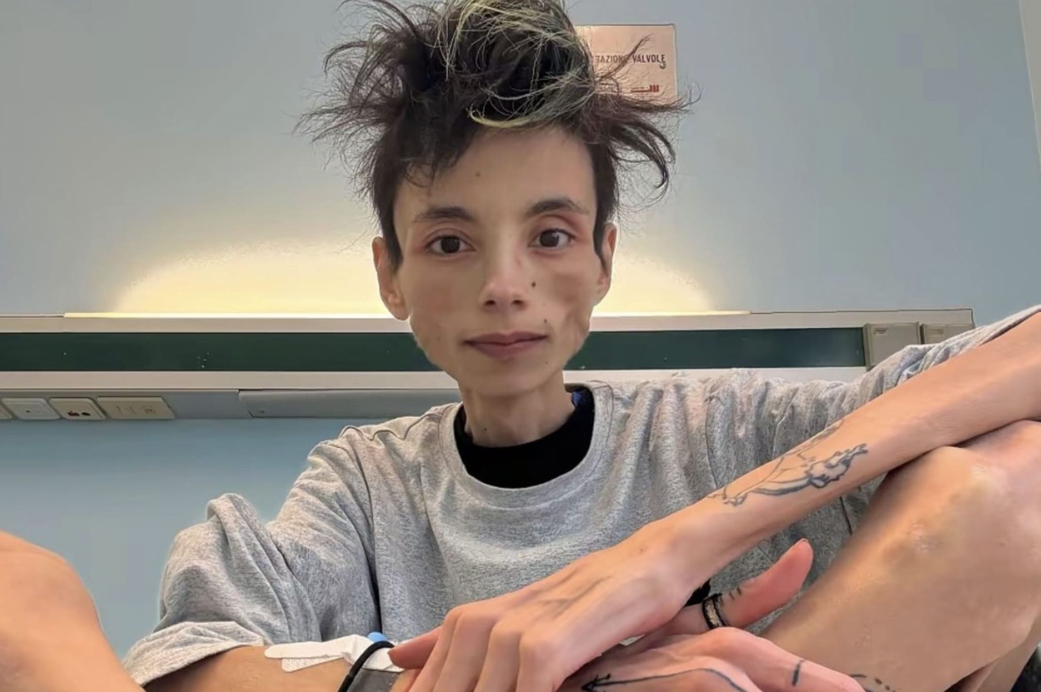 What is the role of social networks in Thiago Enor's death, the boy who told anorexia in his videos