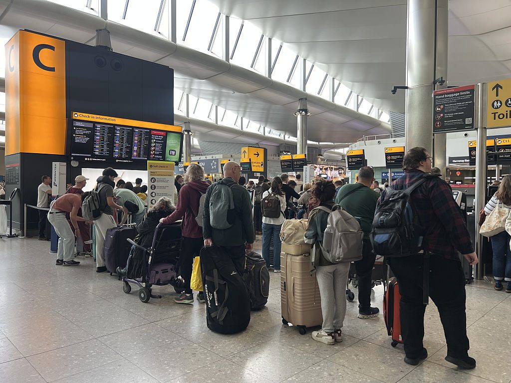 Tilt airports on September 20, what is the Collins Aerospace Muse software hit by hackers