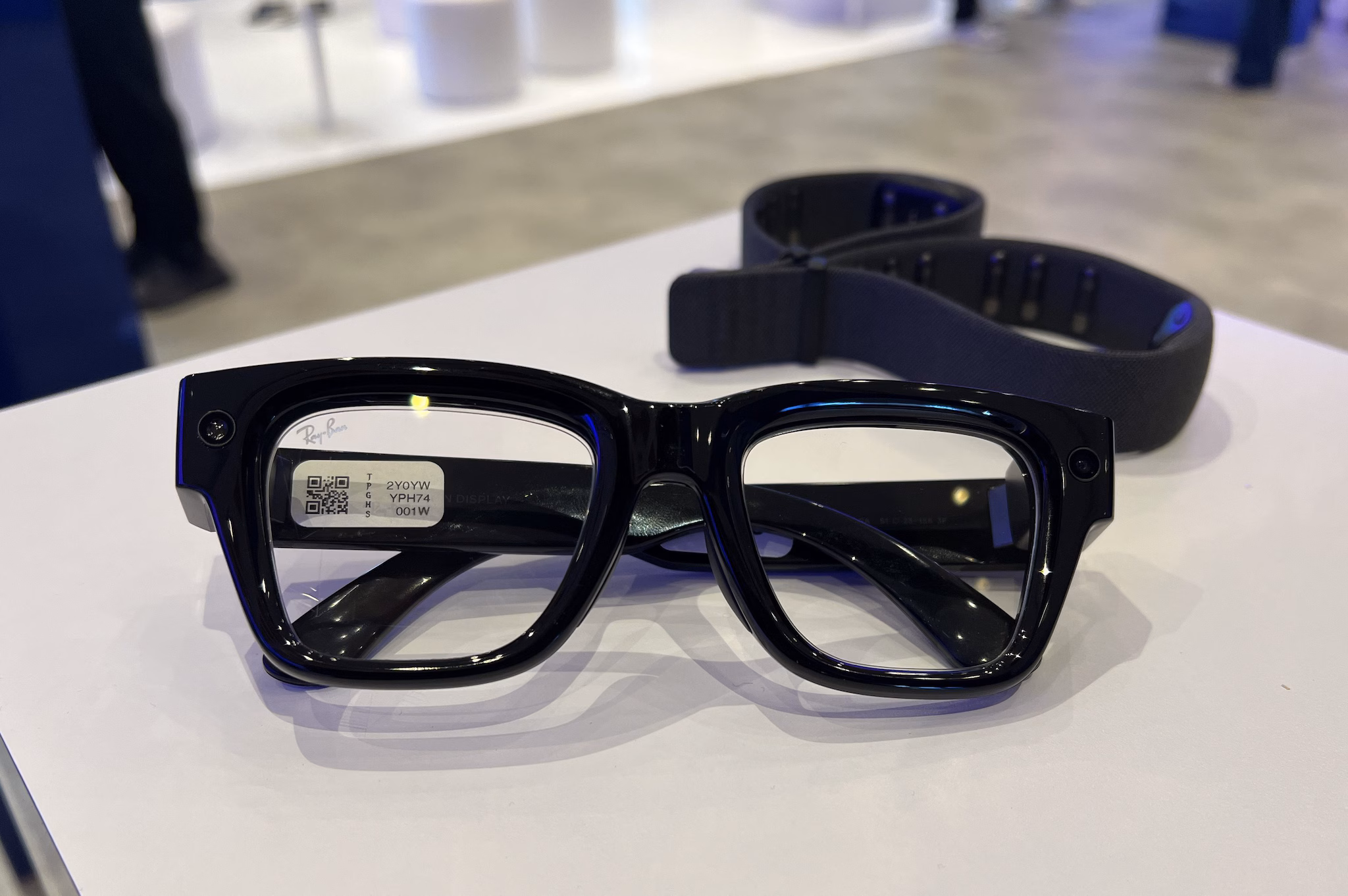 FANPAGE.IT | Meta Ai Glasses and the Neural Band